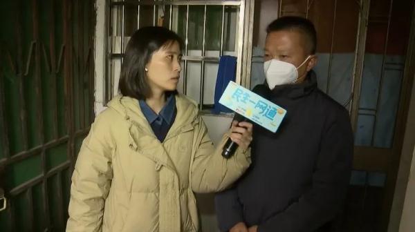 超过十年!楼道厨房成“钉子户”,烧饭重要还是安全重要? 超过十年!楼道厨房成“钉子户”,烧饭重要还是安全重要?