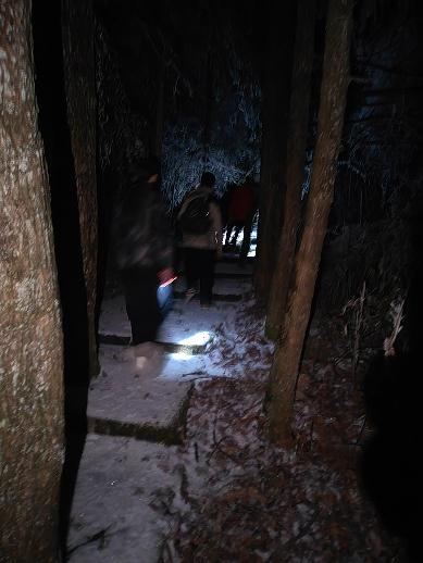 凌晨大围山,110、119都来了! 凌晨大围山,110、119都来了!