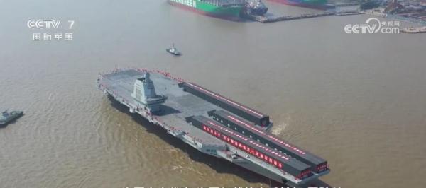 人停，装备不能停！“硬核”舰载战斗机飞行员是这样“炼”成的