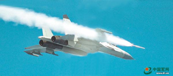 海军航空兵某旅开展空空导弹实射训练 海军航空兵某旅开展空空导弹实射训练