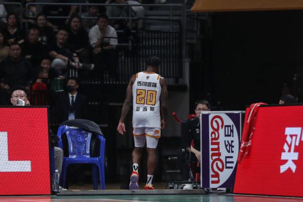 篮球——CBA常规赛:辽宁本钢胜深圳马可波罗 篮球——CBA常规赛:辽宁本钢胜深圳马可波罗