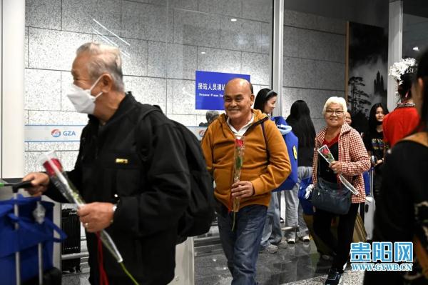 贵阳⇋吉隆坡航线复航，162名马来西亚旅客将赴贵安赏樱花