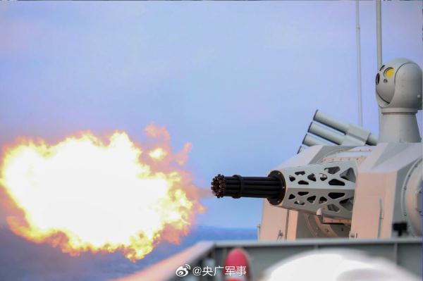海军舰艇编队对岸应用射击训练