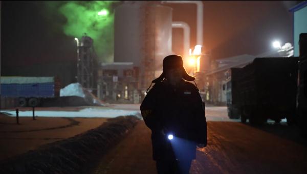 稳市场稳价格 他们在一线奋战玉米收购