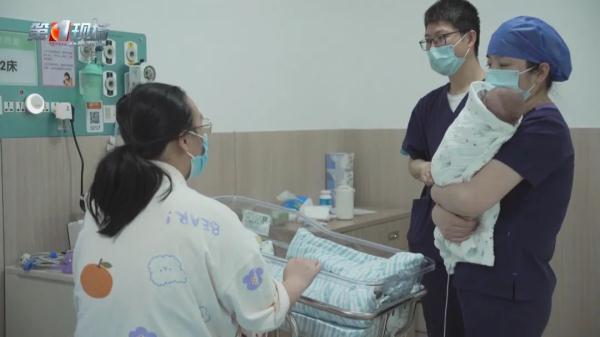 全国最小胎龄，出生仅450g！超早产儿“肉肉”今日出院！