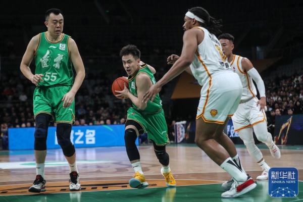 CBA常规赛|辽宁本钢胜深圳马可波罗 CBA常规赛|辽宁本钢胜深圳马可波罗