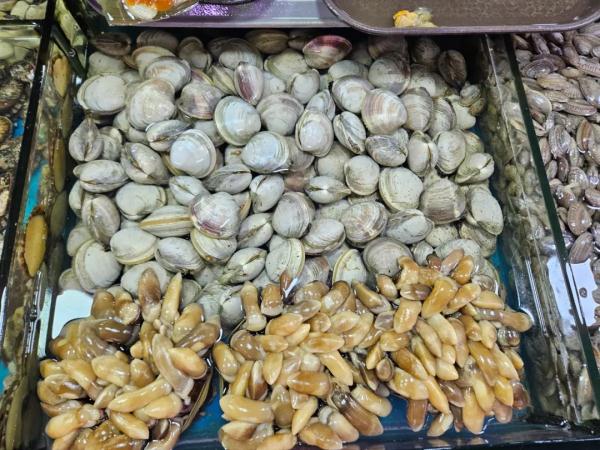 应季又鲜美！南宁“开春海鲜”大量上市