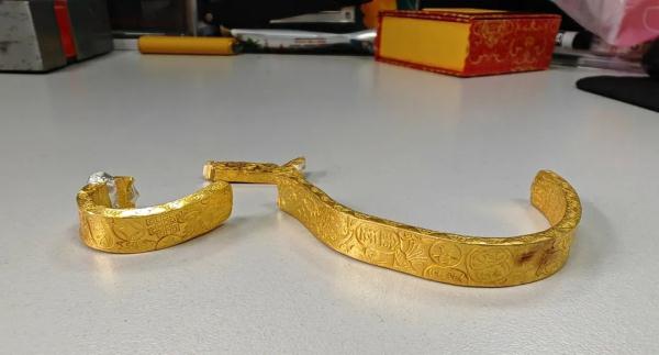 一男子凭借独特的“手法”引起了警方关注……