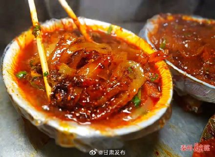 甘肃麻辣烫好吃到爆！随机香晕一个没吃过的人