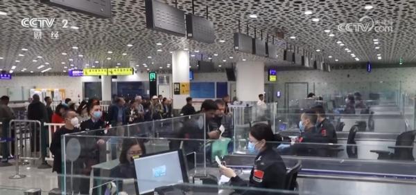 中国与越来越多国家迈入“免签时代” 相关国家民众赴华热情高涨
