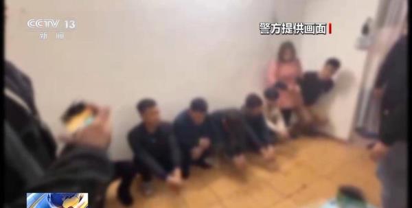 超员面包车牵出特大偷渡案 警方深挖打掉7个犯罪团伙