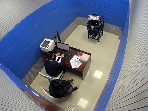 好端端的手机怎么就变成了模型机? 好端端的手机怎么就变成了模型机?