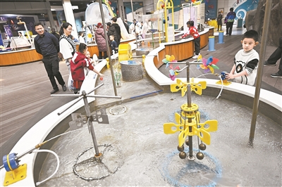 伪科普为何频登热搜？专家：平台应完善监管责任