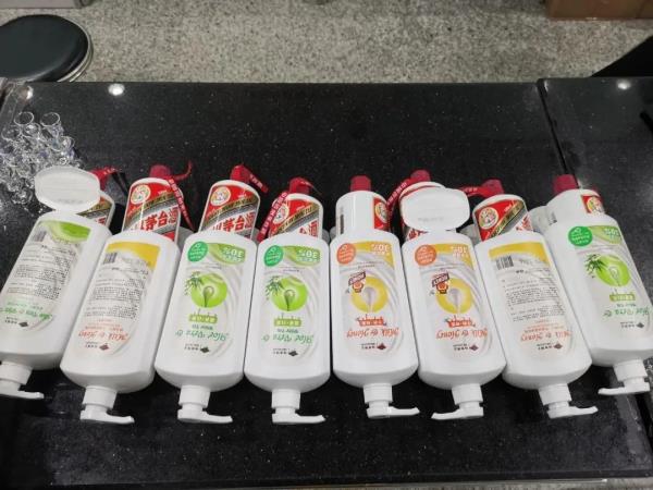 沐浴露做伪装，拱北海关查获→