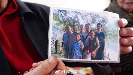 男子回应替已故同学照顾父母：会一如既往地坚持下去