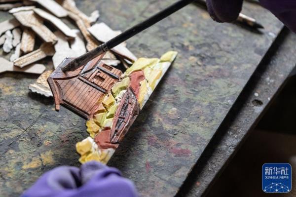 黑龙江伊春：发展木艺产业 助推经济发展