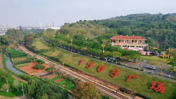 这里的火车,时速只有25公里! 这里的火车,时速只有25公里!