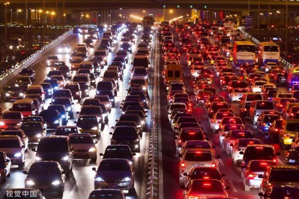 没到公司就筋疲力尽了，缩短通勤路难在哪里？