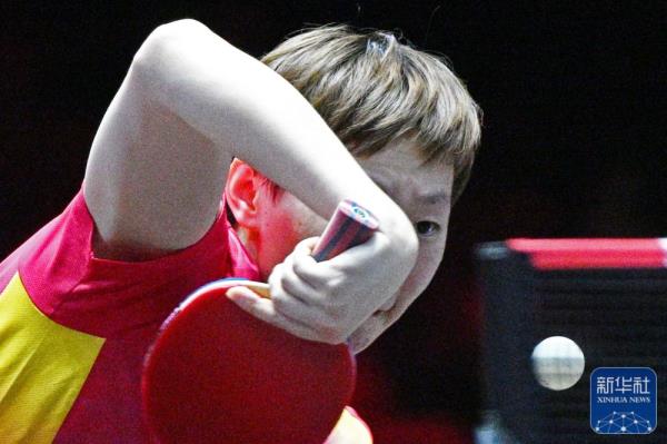 乒乓球丨WTT新加坡大满贯：王曼昱、王艺迪会师女单决赛