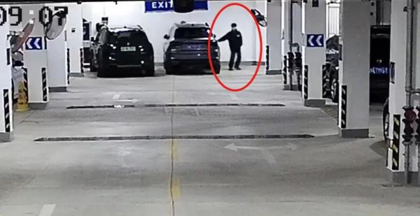 抓获3名嫌疑人！民警多看了一眼后立即“加班”，获网友好评