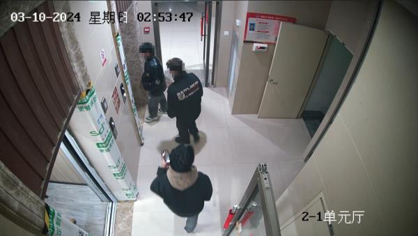 抓获3名嫌疑人！民警多看了一眼后立即“加班”，获网友好评