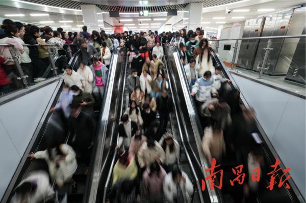 16亿人次!南昌地铁线网总客流迎来新突破 16亿人次!南昌地铁线网总客流迎来新突破