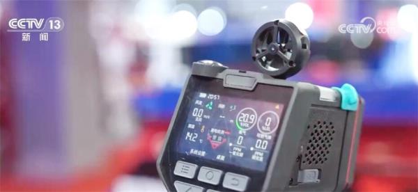 从天空到陆地、从防范到“实战” 多种新装备应对森林草原火灾扑救难点