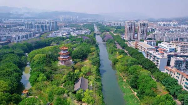 这里的火车,时速只有25公里! 这里的火车,时速只有25公里!