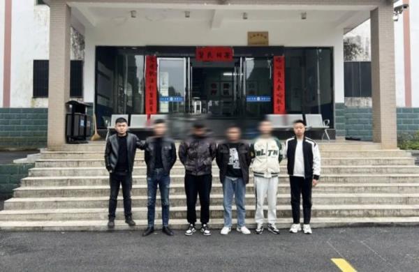 花钱就能发论文？警方跨省“一锅端”