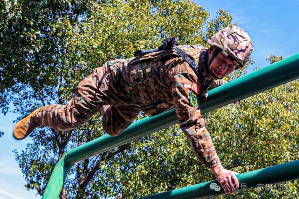 酷图|武警热血练兵图来了 酷图|武警热血练兵图来了