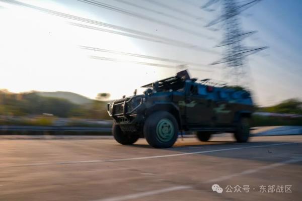 酷图|武警热血练兵图来了 酷图|武警热血练兵图来了