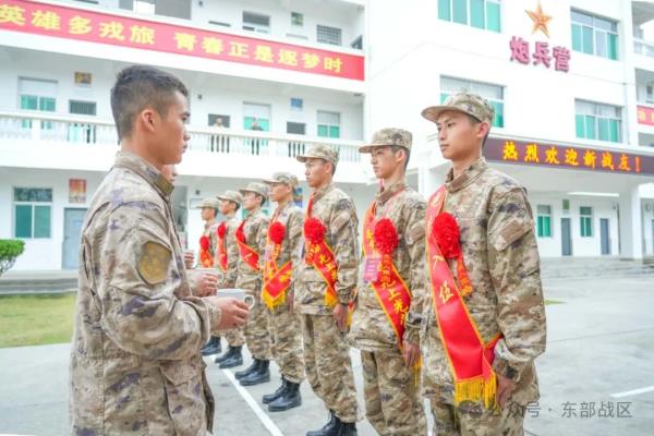 春季入伍新兵,入营! 春季入伍新兵,入营!