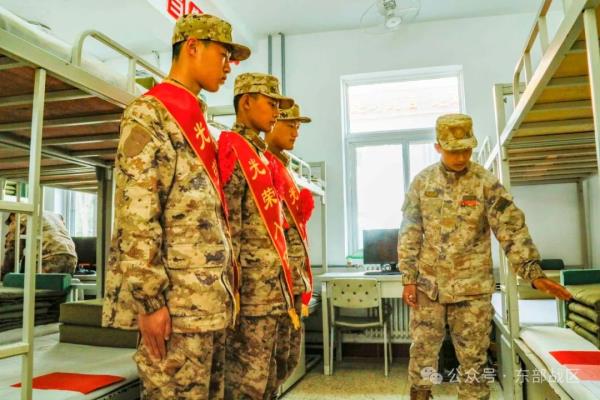 春季入伍新兵,入营! 春季入伍新兵,入营!