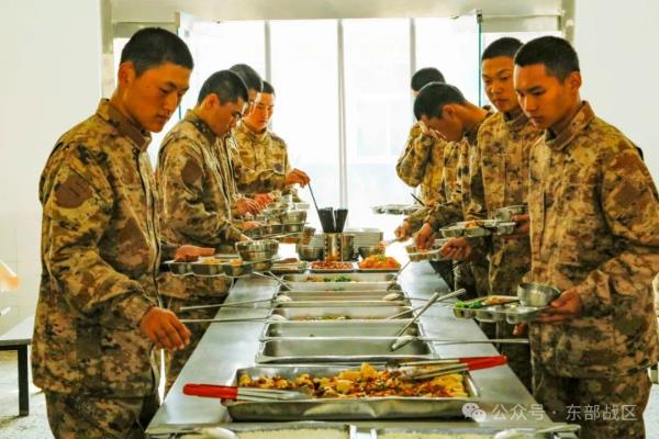 春季入伍新兵,入营! 春季入伍新兵,入营!