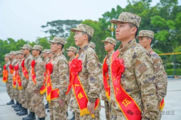 春季入伍新兵,入营! 春季入伍新兵,入营!