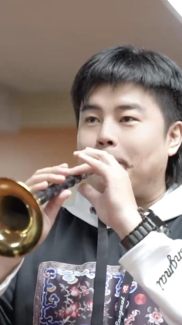 16个名额500人报名!唢呐班老师:不理解啊不理解~ 16个名额500人报名!唢呐班老师:不理解啊不理解~