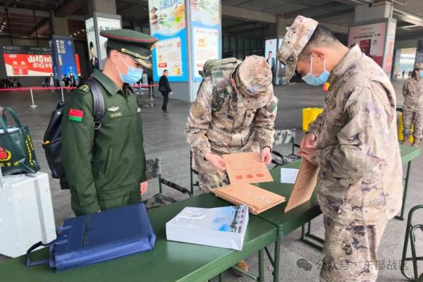 春季入伍新兵,入营! 春季入伍新兵,入营!