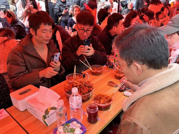 What is the way to "stay" in Tianshui Mala Tang, which is "greedy over the whole network"?