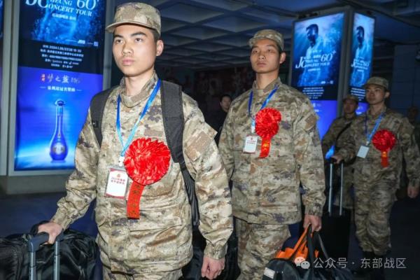 春季入伍新兵,入营! 春季入伍新兵,入营!