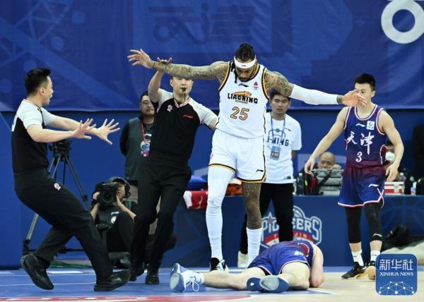 CBA常规赛 | 辽宁本钢胜天津先行者 CBA常规赛 | 辽宁本钢胜天津先行者