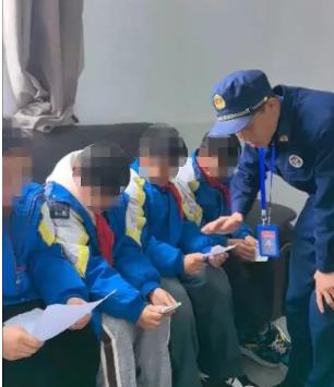 新买的“电话手表”，用来谎报火警？