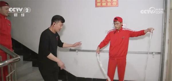 一线市场延续火热、县域“上行”释放潜能 我国餐饮消费持续复苏