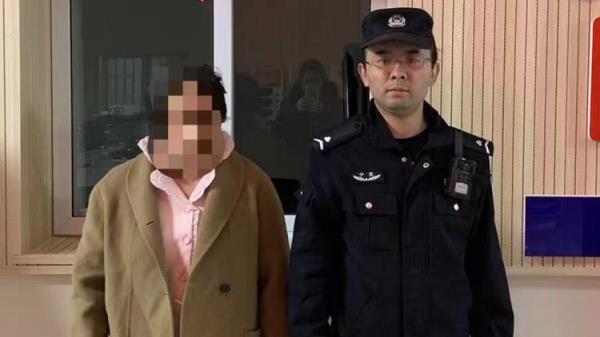 女子使用假出生证为孩子迁户口,被行政拘留七日 女子使用假出生证为孩子迁户口,被行政拘留七日