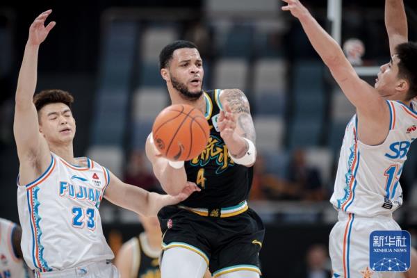 CBA常规赛 | 浙江东阳光药胜福建浔兴股份 CBA常规赛 | 浙江东阳光药胜福建浔兴股份