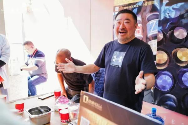“边喝咖啡边上课”？还得是云南