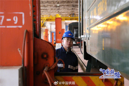 中蒙间国际旅客列车恢复开行 中蒙间国际旅客列车恢复开行