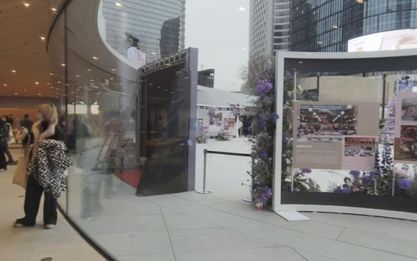 他突然现身外滩!有人特意从外地飞来想合影!这位明星还和他一起吃沪式早餐 他突然现身外滩!有人特意从外地飞来想合影!这位明星还和他一起吃沪式早餐