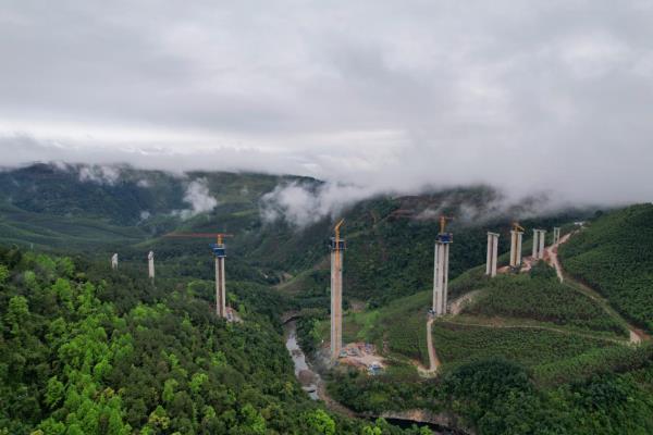 广西推进上峒高速建设 再添对接东盟快速通道
