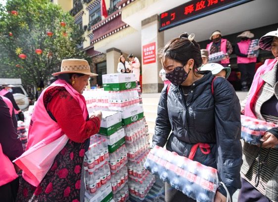 火灾无情人有情 火灾无情人有情