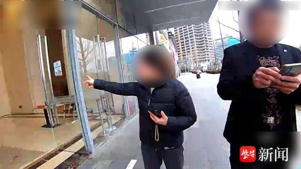 孩子不慎走失牵动人心,民警迅速行动助寻回 孩子不慎走失牵动人心,民警迅速行动助寻回